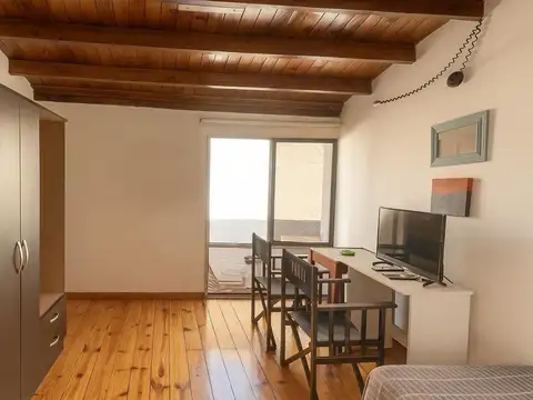 Depto Tipo Casa en Venta de 2 ambientes