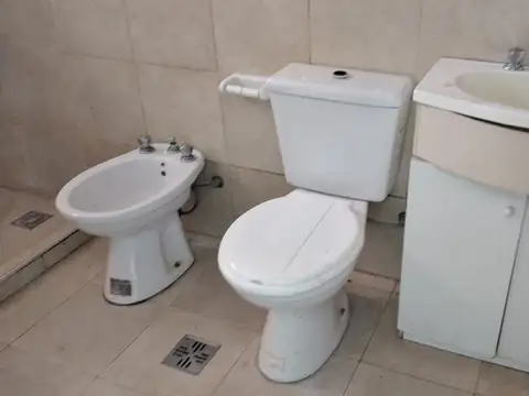 Departamento en Alquiler en Quilmes Oeste, $ 280.000