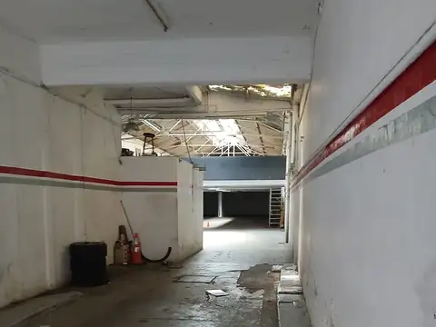 Galpon en Alquiler 50  mts Fondo
