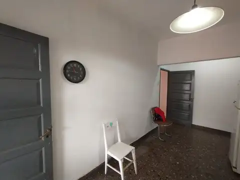 Casa 2 ambientes con 1 baño