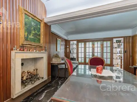 Casa 6 ambientes con 2 baños