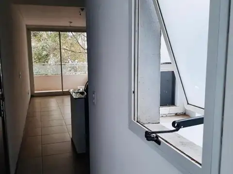 Departamento en Alquiler en Echesortu, $ 400.000