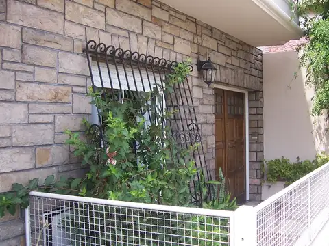 Av Gral Paz 12000, Piso PB