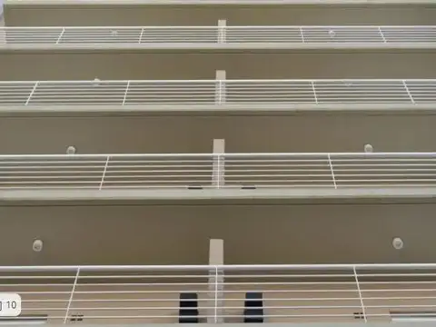 VENTA 2 amb semipisos a estrenar FLORES