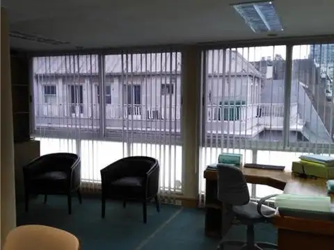 Oficina en Venta 50 años