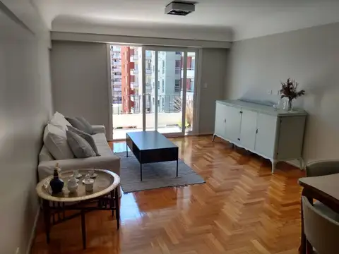 Impecable 3 amb amplios totalmente amoblado, exquisito Balcón corrido a av Directorio cerca subte