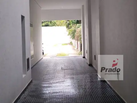 Cochera en Venta EntradaCoche