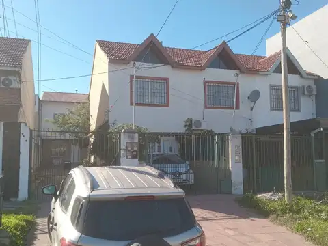 DUPLEX en quilmes oeste