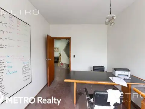 Galpon en Venta en Ramos Mejia, USD 1.600.000