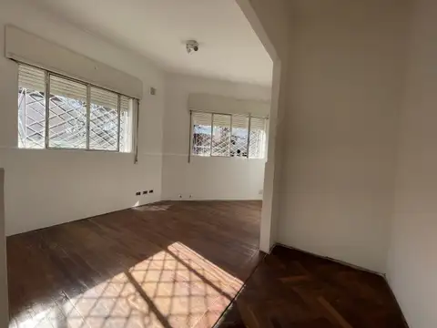 Local en Alquiler 45 años