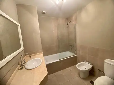 Departamento 3 ambientes con 2 baños