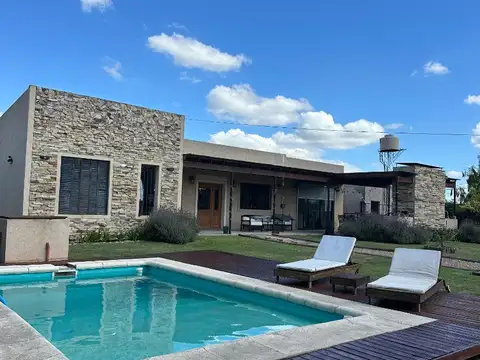 Casa en Venta en General Hornos, USD 130.000