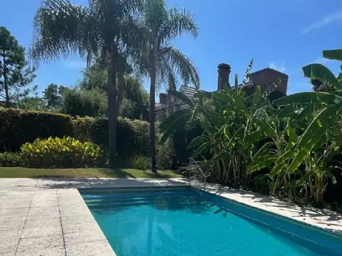 Casa en Venta en Mapuche Country Club, USD 420.000