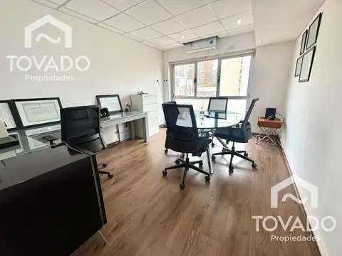 Oficina en Edificio de Categoría en lo mejor de Belgrano!