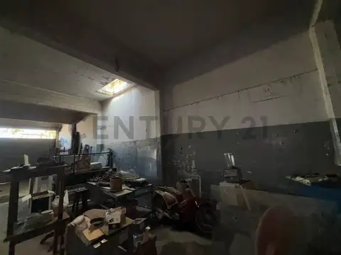 Galpon en Venta 7  mts Frente