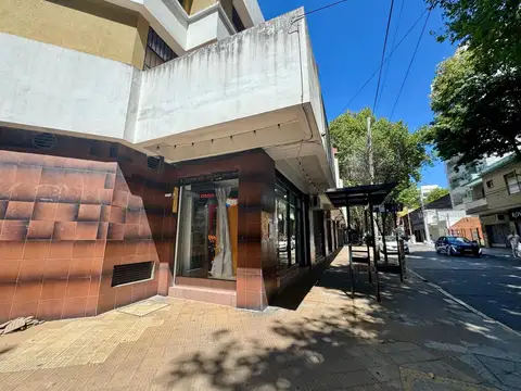 Ameghino 3000, Piso PB