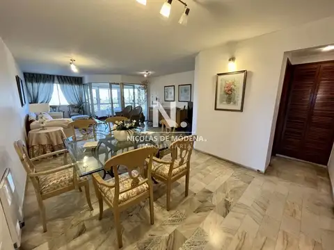 Apartamento en Venta de 3 dormitorios en Playa Brava , Punta del este