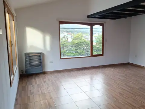 Gobernador José María Gómez 800