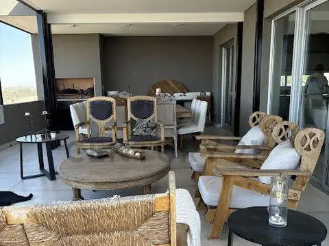 Casa en Venta en Lujan De Cuyo, USD 430.000