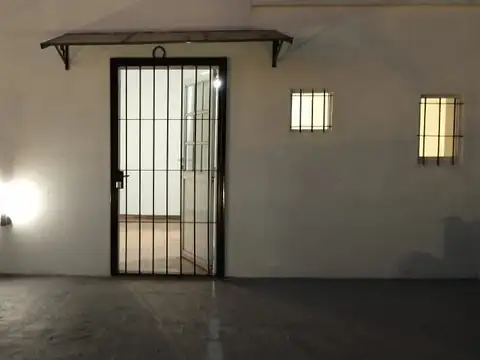 Casa 6 ambientes con 3 baños