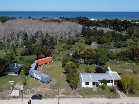 Venta Lote 800 mt2 con 3 contenedores Miramar