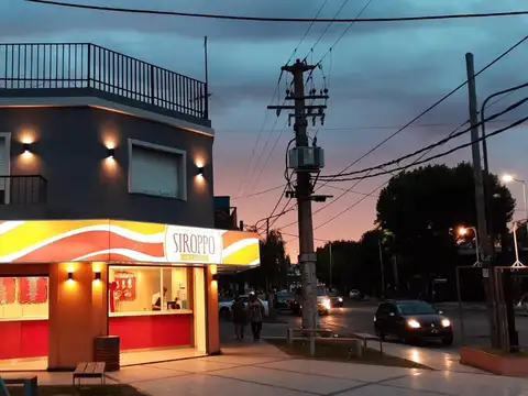 Casa en venta en Villa Luzuriaga