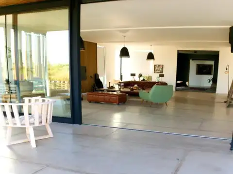 Muelles Puerto del Lago UF al 100