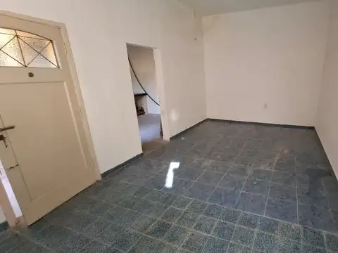 CASA 3 AMB PATIO, JARDIN Y TERRAZA EN CASEROS