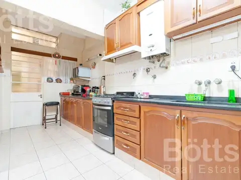 Depto Tipo Casa en Venta 45 años