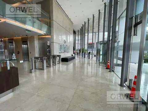 Oficina en Alquiler Edificio Corporativo con 4 cocheras