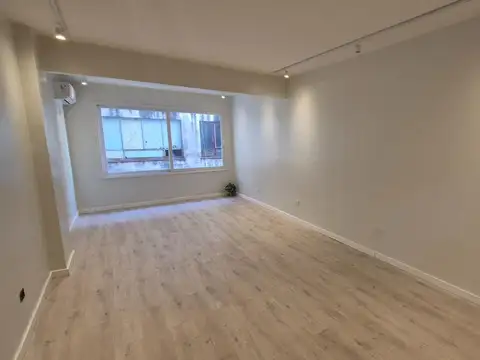 Oficina en Venta 50 años