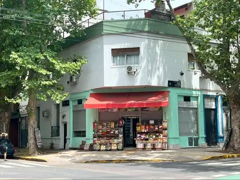 Local en Venta 61 años