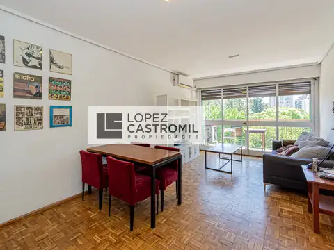 IMPECABLE SEMIPISO! Balcón c/espectacular vista al Parque Las Heras! T/luz y sol! AMOB Y EQUIP! ÚNICO! OPORT!