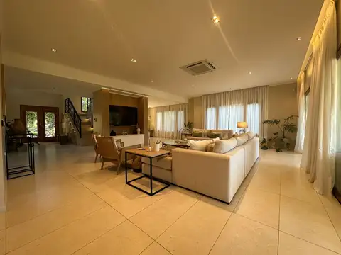 Casa en Venta al Noreste