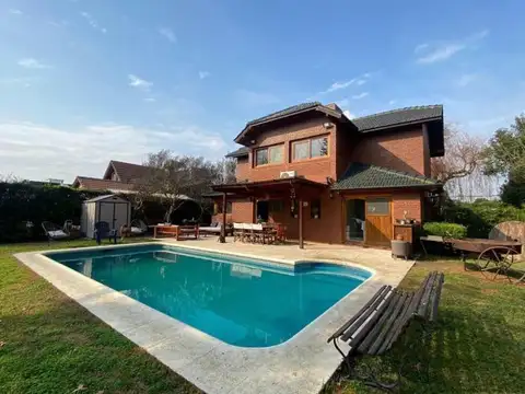 Casa en Venta en La Martona, USD 290.000