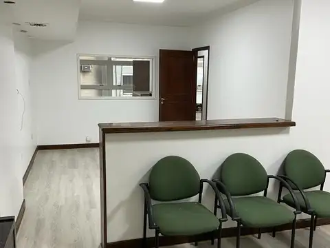 Oficina en Venta en San Nicolás, USD 99.000