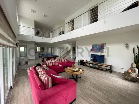 Casa en Venta de 6 dormitorios