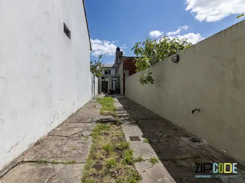 Depto Tipo Casa en Venta en Castelar Sur, USD 100.000