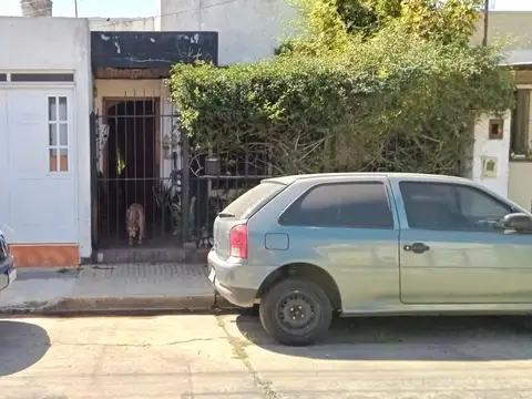 VENTA 2 CASAS EN UN LOTE, QUILMES