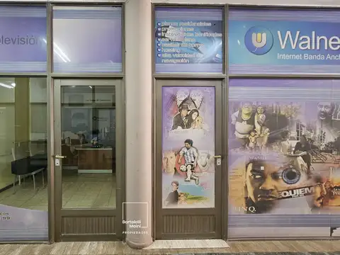 Local en Alquiler en Las Rosas, $ 380.000