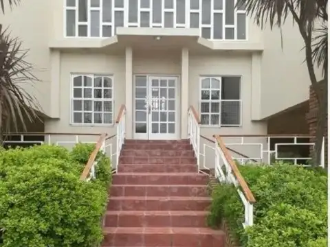 VENTA DEPTO 2AMB+ESCRITORIO  BALCON APTO CREDITO