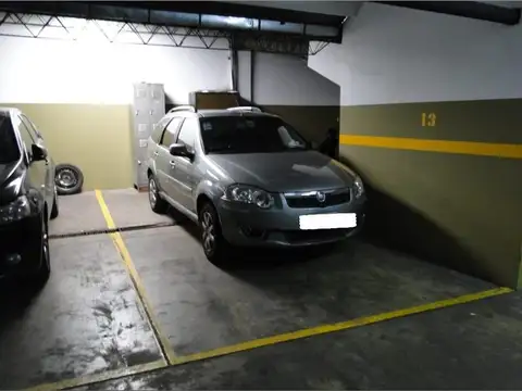 Venta  10 Cocheras en Block fijas y cubiertas. Almagro