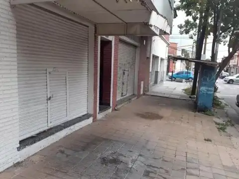 VENTA - BLOCK - PH 3 AMB + 2 LOCALES CMERCIALES -  SAN JUSTO