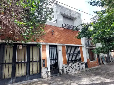 Casa en  Matienzo 1300