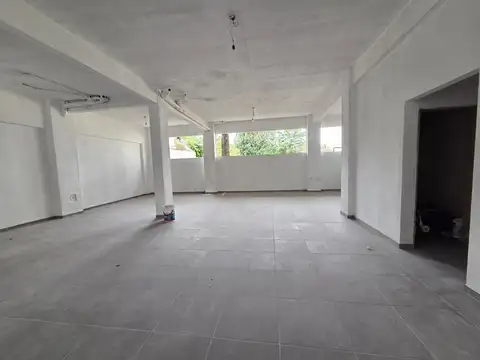 Local en Alquiler A Estrenar