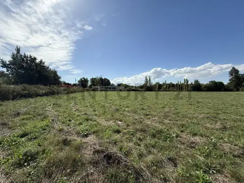 Amplio Terreno en Arana , Calle 633 y 15