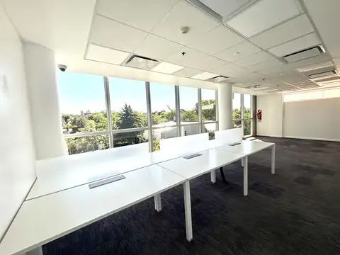 Oficina de excelente categoria en alquiler