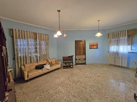 Casa en Venta en Villa Adelina, USD 150.000