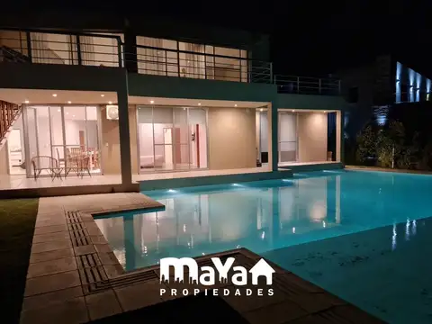 CASA EN ALQUILER PERMANENTE HARAS SANTA MARIA