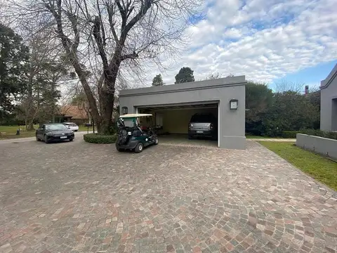 Casa en Venta en Highland Park Country Club, USD 760.000